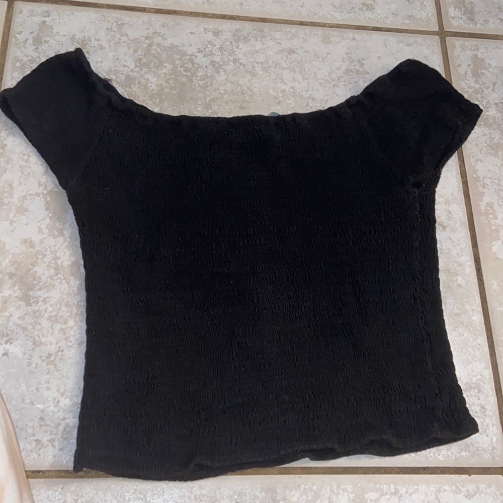 Brandy Melville Black Runched Crop Top